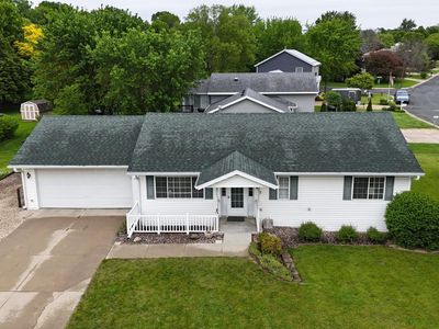 407 Cedar Ct NE, Pine Island, MN, 55963
