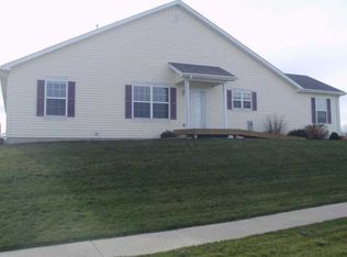 233 Misty Ln, Colona, IL 61241