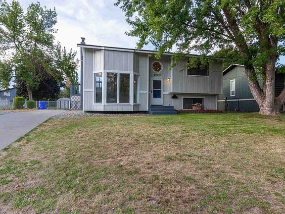 2nd image of 20715 E Crown Ave