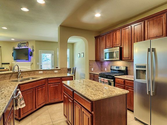 Open kitchen