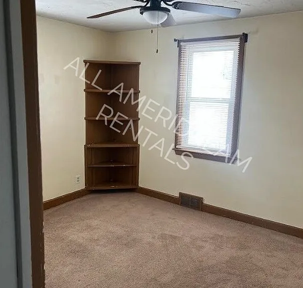 601 South St #A — Photo 6
