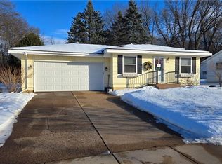 3231 Oakland Street, Eau Claire, WI 54703
