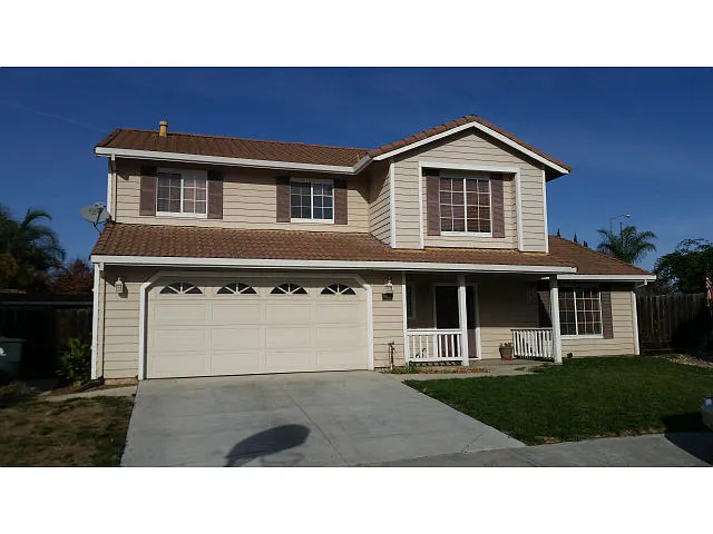 2184 Cypress St photo 1