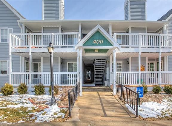 2nd image of 4011 S Crysler Ave APT 6