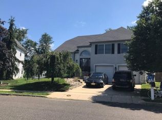 118 Stone Henge Dr, Logan Township, NJ 08085