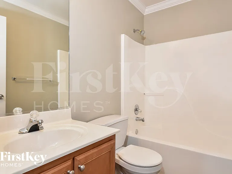 7921 Woodpark Dr — Photo 13