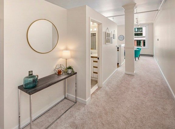 3rd image of 1119 1st Ave APT 303
