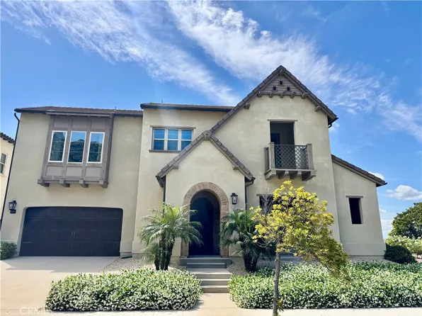 700 E Camellia Way, Azusa, CA 91702