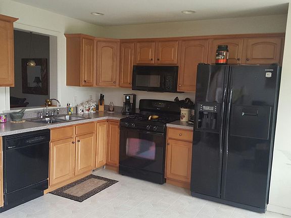 Large eat in kitchen