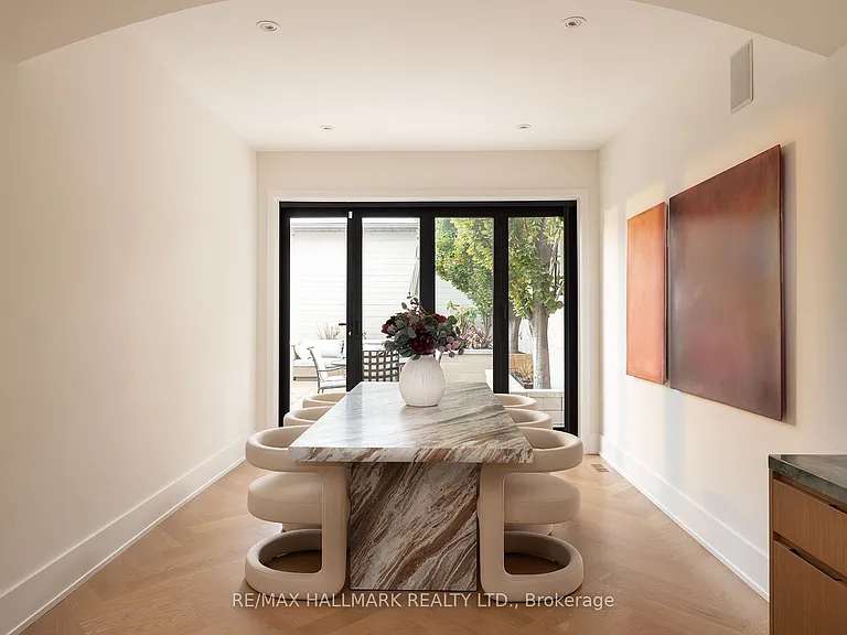 18 Foxley St — Photo 14