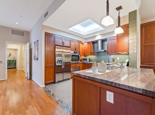 130 E San Fernando St APT 301, San Jose, CA 95112