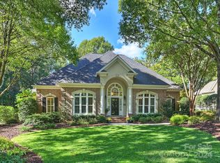 1831 Bardstown Rd, Charlotte, NC 28226