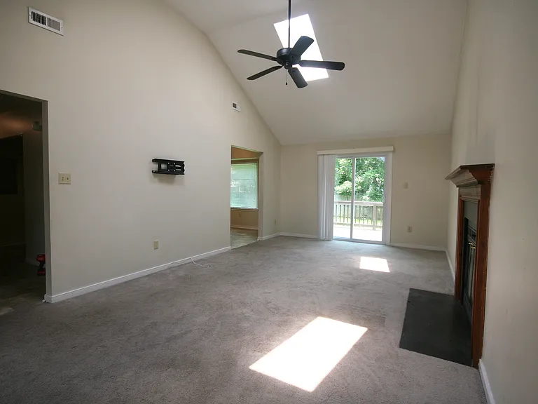 6612 W Denny Ct — Photo 3