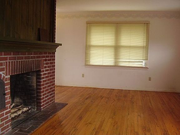 Living Room with Fireplace