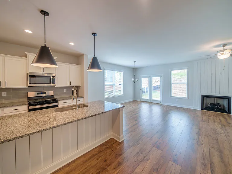 5120 Hillington Way — Photo 9