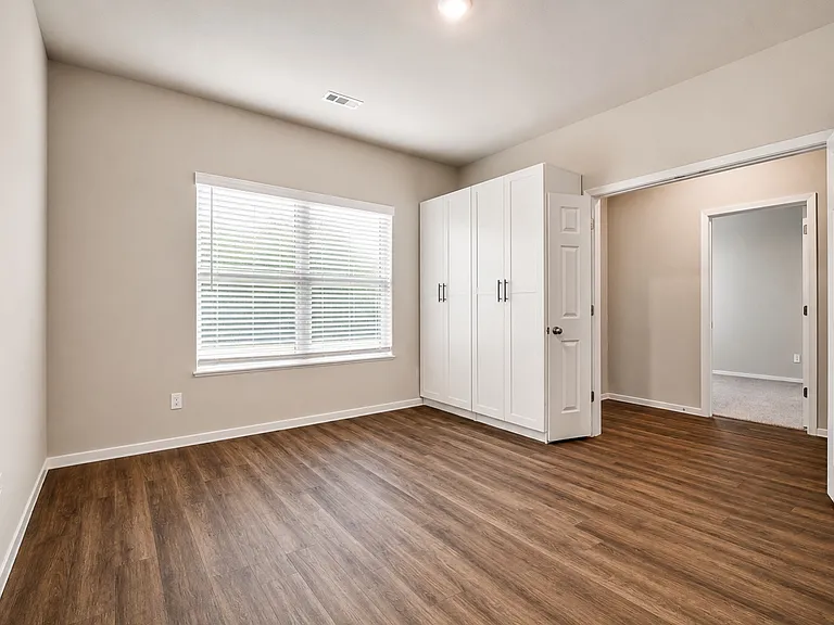 3062 W Emil Dr — Photo 11