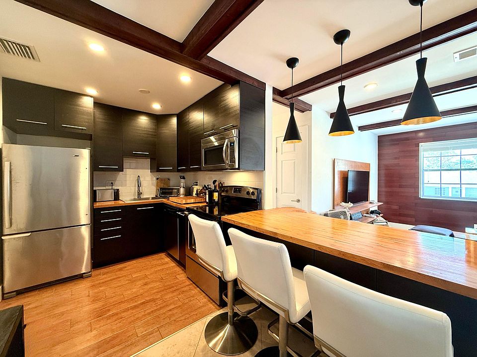 1st image of 298 SW 6th Street #2050
