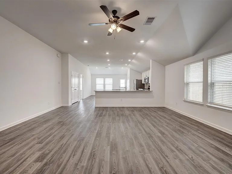24338 Gold Cheyenne Way — Photo 16