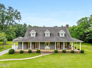 14365 Country Wood Dr, Gulfport, MS 39503