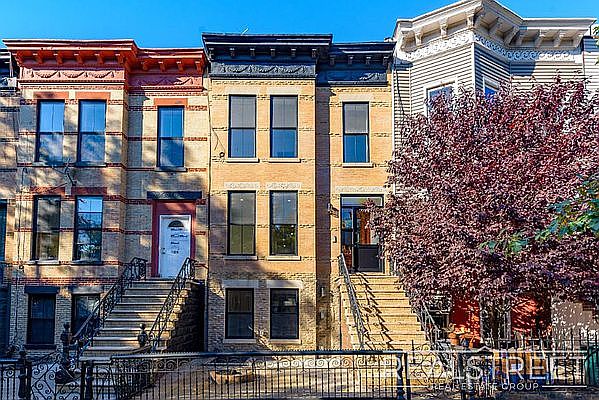 1st image of 529 Chauncey St #4