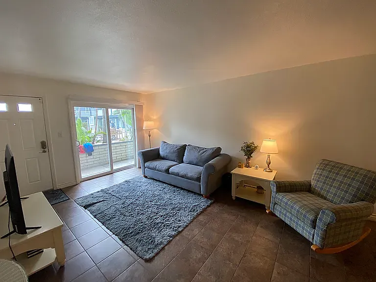1111 Seacoast Dr #4 — Photo 9