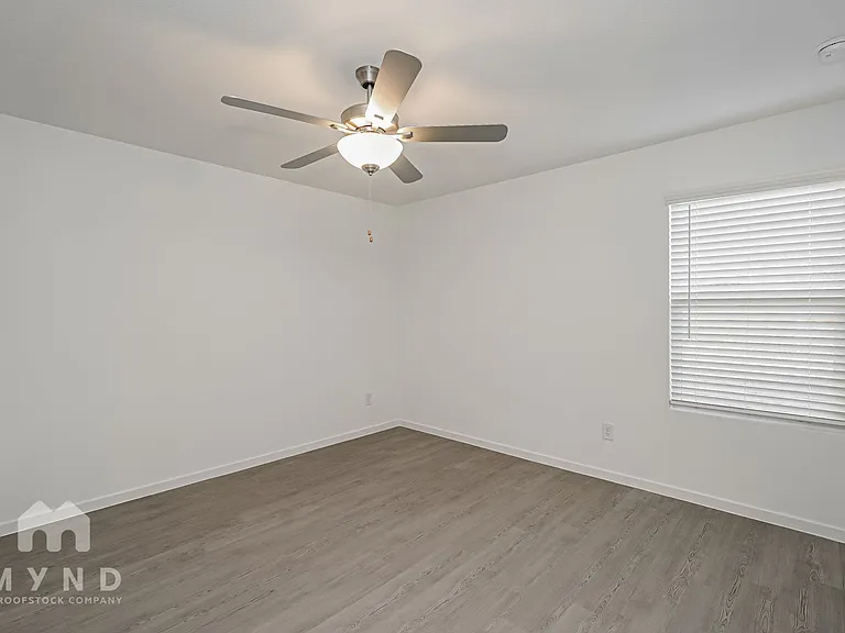 10108 Dalgreen Cir — Photo 14