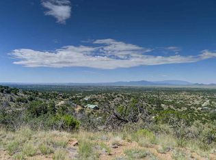 109 Coyote Xing, Santa Fe, NM 87508