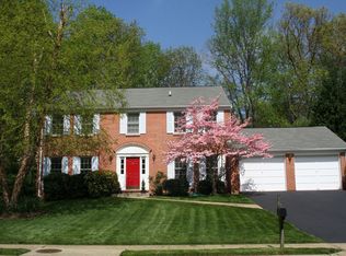 11926 Riders Ln, Reston, VA 20191