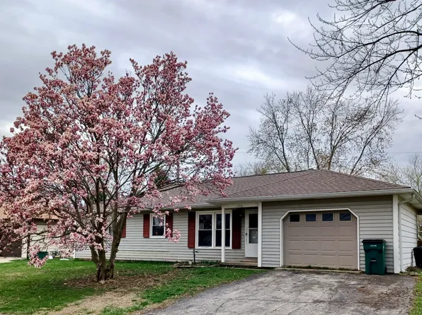 1706 Manor Dr, Lebanon, IN 46052