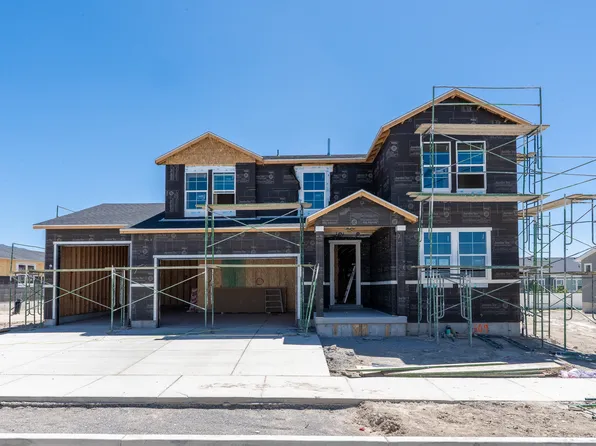 2258 E Granite Ln, Eagle Mountain, UT 84005