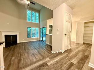 4322 Pin Oak Dr, Durham, NC 27707