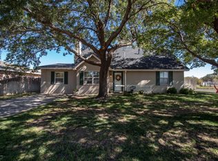 1037 Holly Ln, Canyon, TX 79015