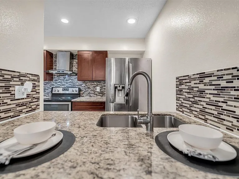 10555 Turtlewood Ct #414 — Photo 13