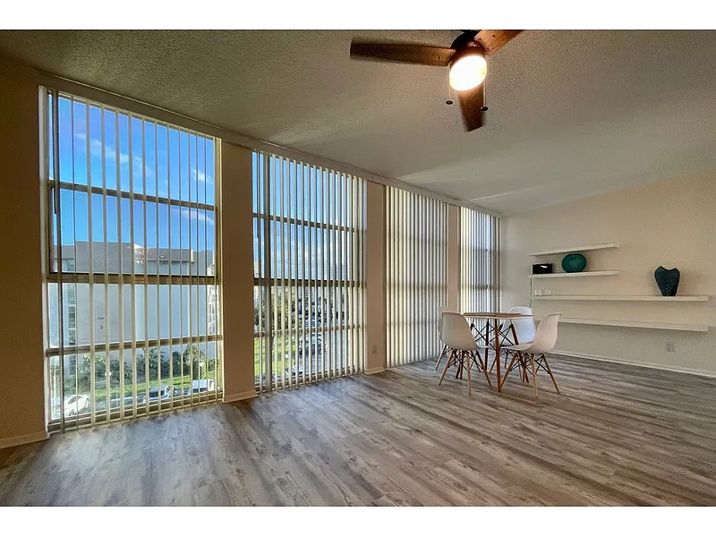 Building Photo - 701 Three Islands Blvd #519