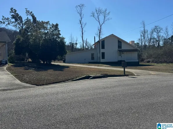 5205 Parkside Cir, Birmingham, AL 35242