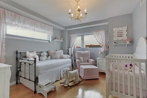 Sold by Corcoran | media 16