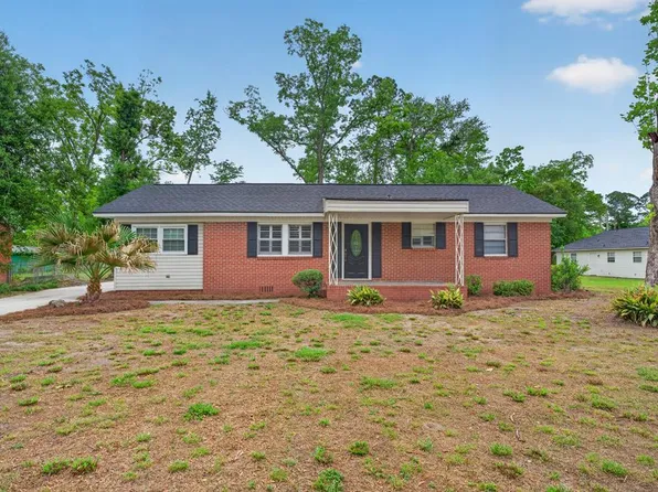 506 Wilson St E, Douglas, GA 31533