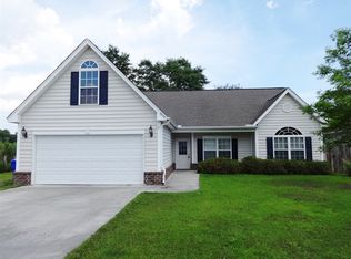 7832 Lumberton Rd, North Charleston, SC 29418