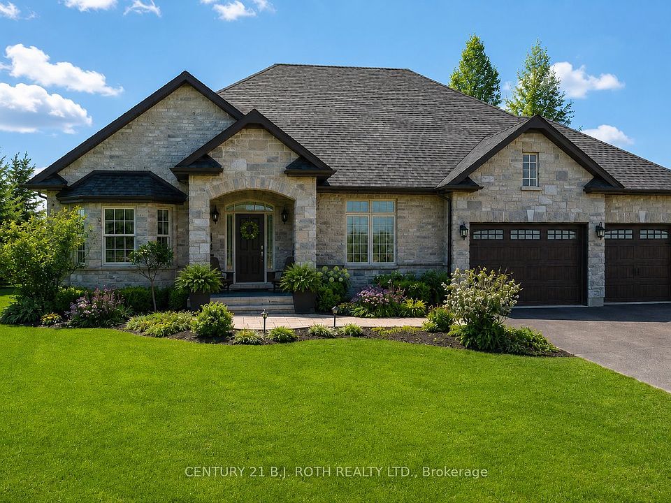 1st image of 2 Roy Hickling Dr