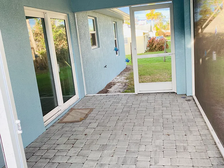 521 Cabana Rd — Photo 8
