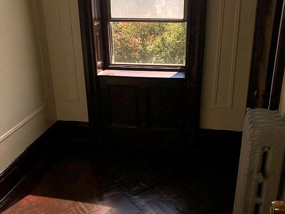 3rd image of 461 Eastern Pkwy #3