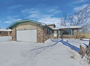 138 Kevin Ln, Oswego, IL 60543