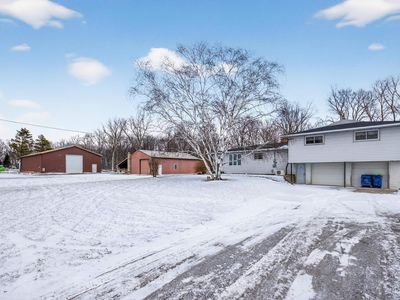 6530 Davis Rd, Saginaw, MI, 48604