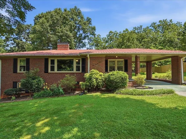 103 Autumn Dr, Greenville, SC 29611