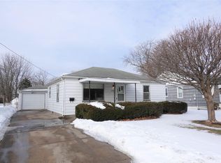 1294 S Seminary St, Galesburg, IL 61401