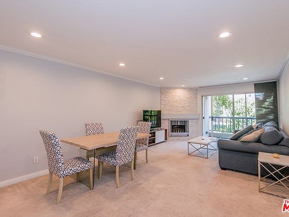 3rd image of 5535 Canoga Ave APT 212