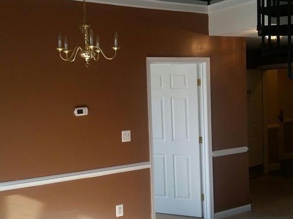 Dining Area, door to 2nd bed room