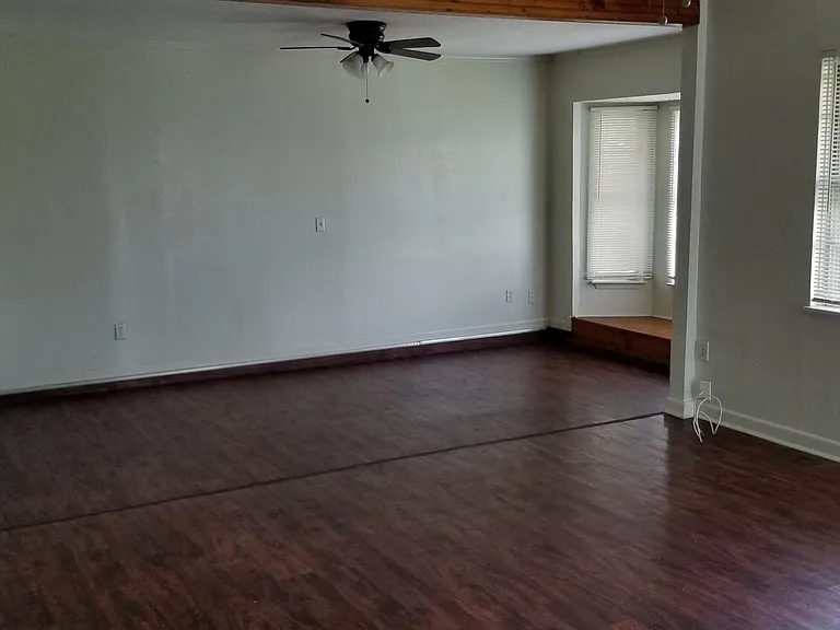 1119 Alta Vista Dr — Photo 7
