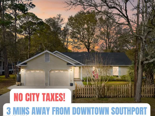 206 Park Avenue Ext, Southport, NC 28461