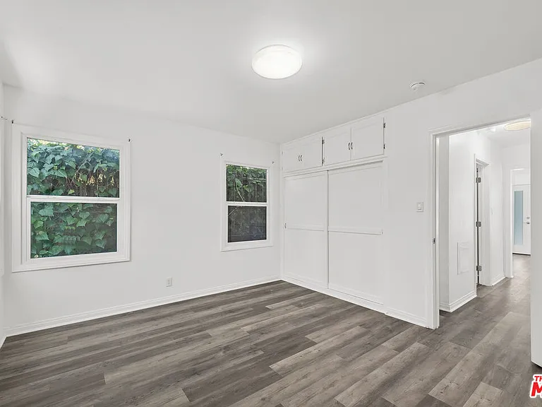 8708 W Sherwood Dr — Photo 11